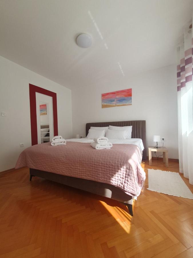 By The Sea Martina Apartment Rijeka Exterior photo